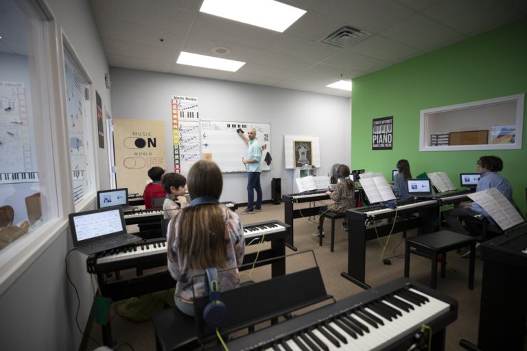 Elementary student participating in Piano Keys program in Worthington, Ohio, building reading, rhythm, and skills that prepare them for long-term piano lessons.