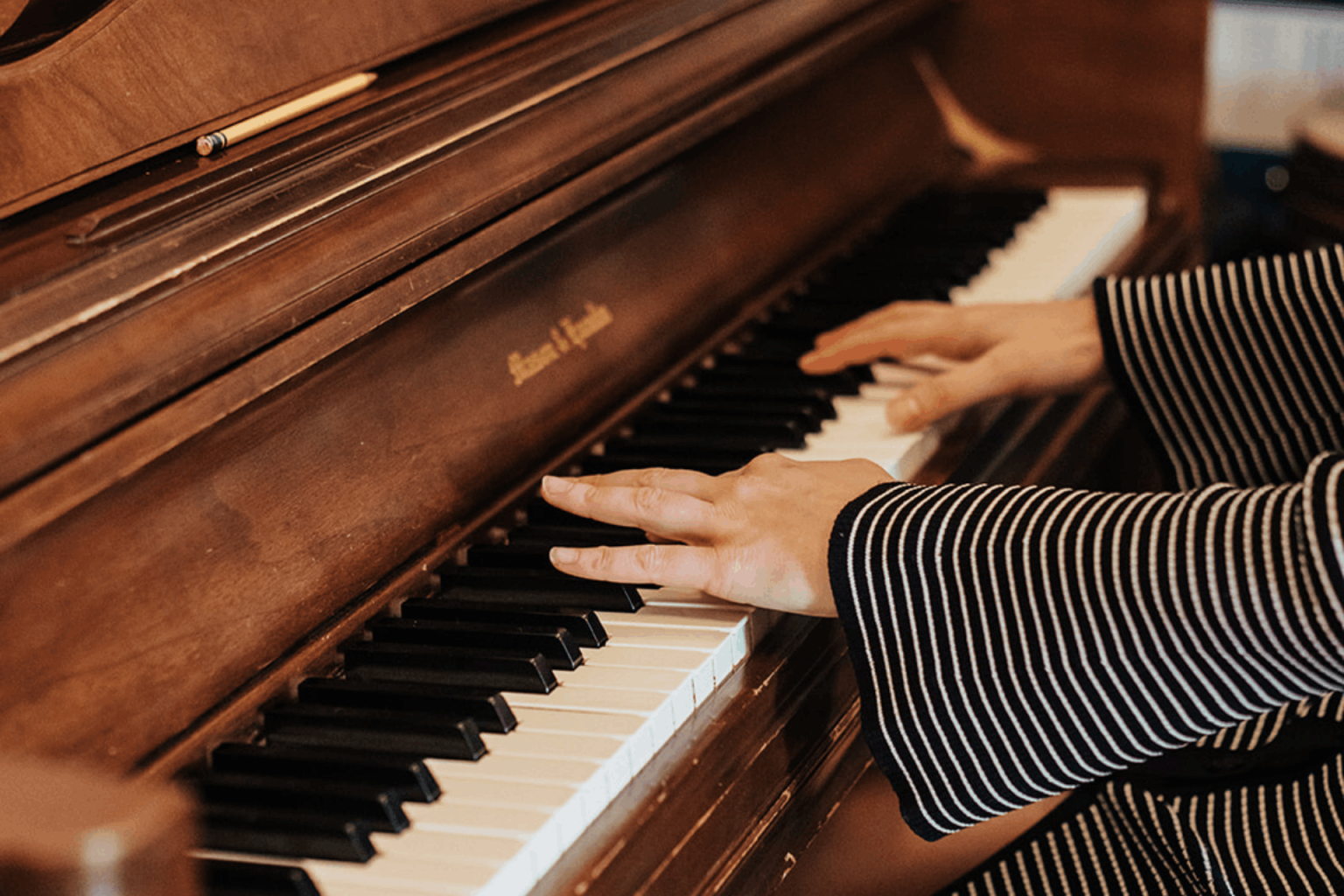 Learning Piano Notes: A Complete Beginner's Guide (2026)